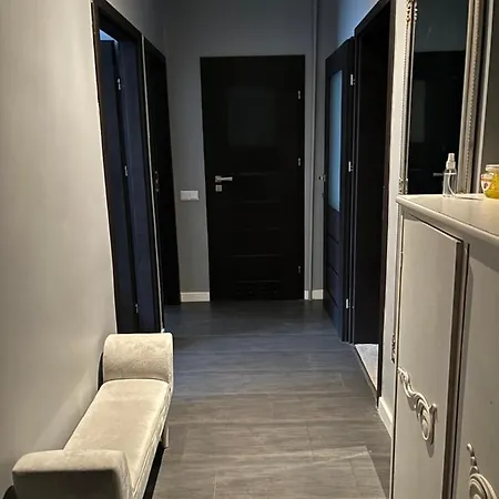 Luxury Klimatyzacja 4 * Radom